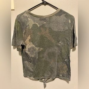 ALTERNATIVE EARTH Short Sleeve Camouflage Tee Shirt NWOT MED